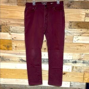 Banana Republic Travel Jean size 33x32 Maroon Color Slim Fit Stretchy Jeans